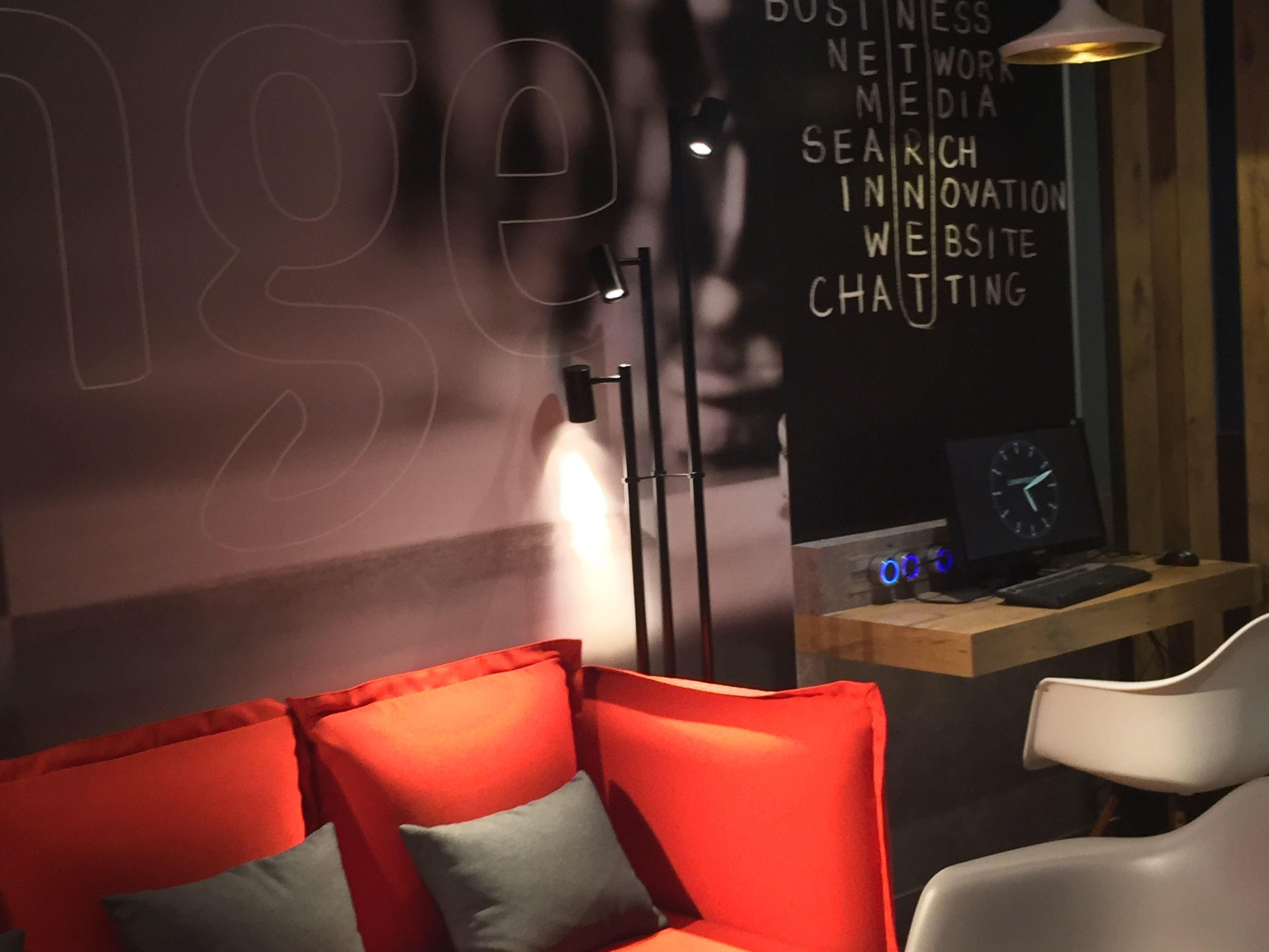 Готель Ibis Clichy Centre Mairie Екстер'єр фото